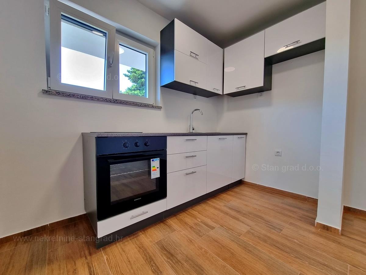Krk area, two-story apartment with sea view for sale!