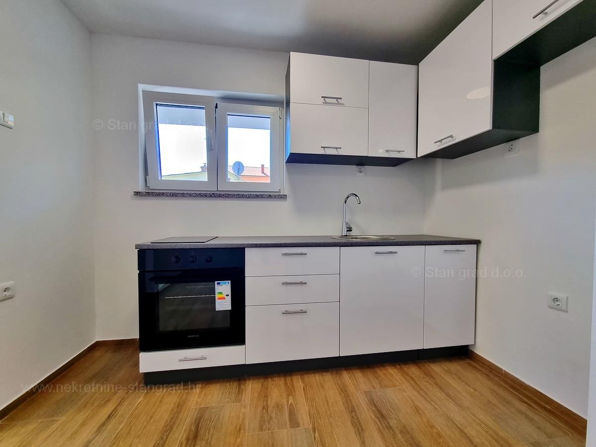 Krk area, two-story apartment with sea view for sale!