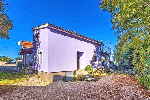 Advert picture