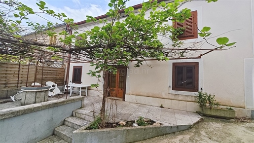 Malinska, semi-detached house in an exceptional location near the sea!