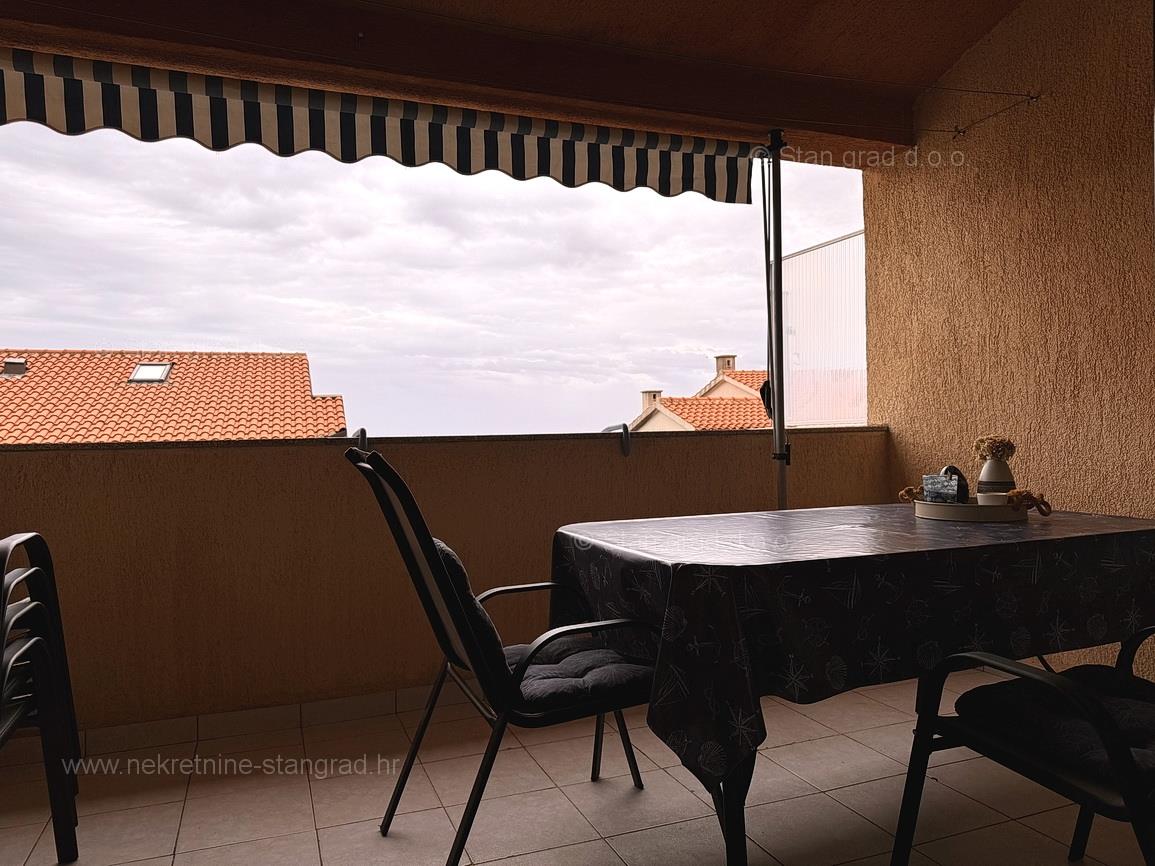 Krk, apartment in a high attic with a view of the sea!