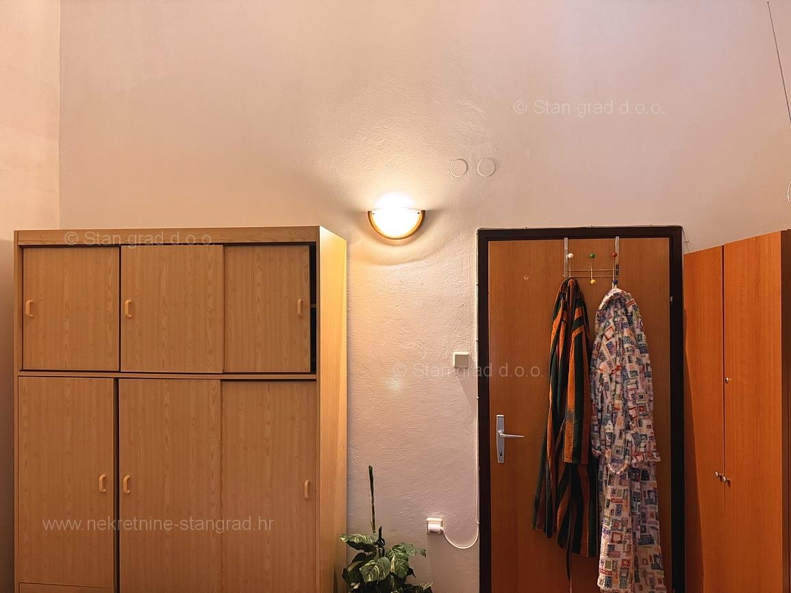 Krk, apartment in a high attic with a view of the sea!