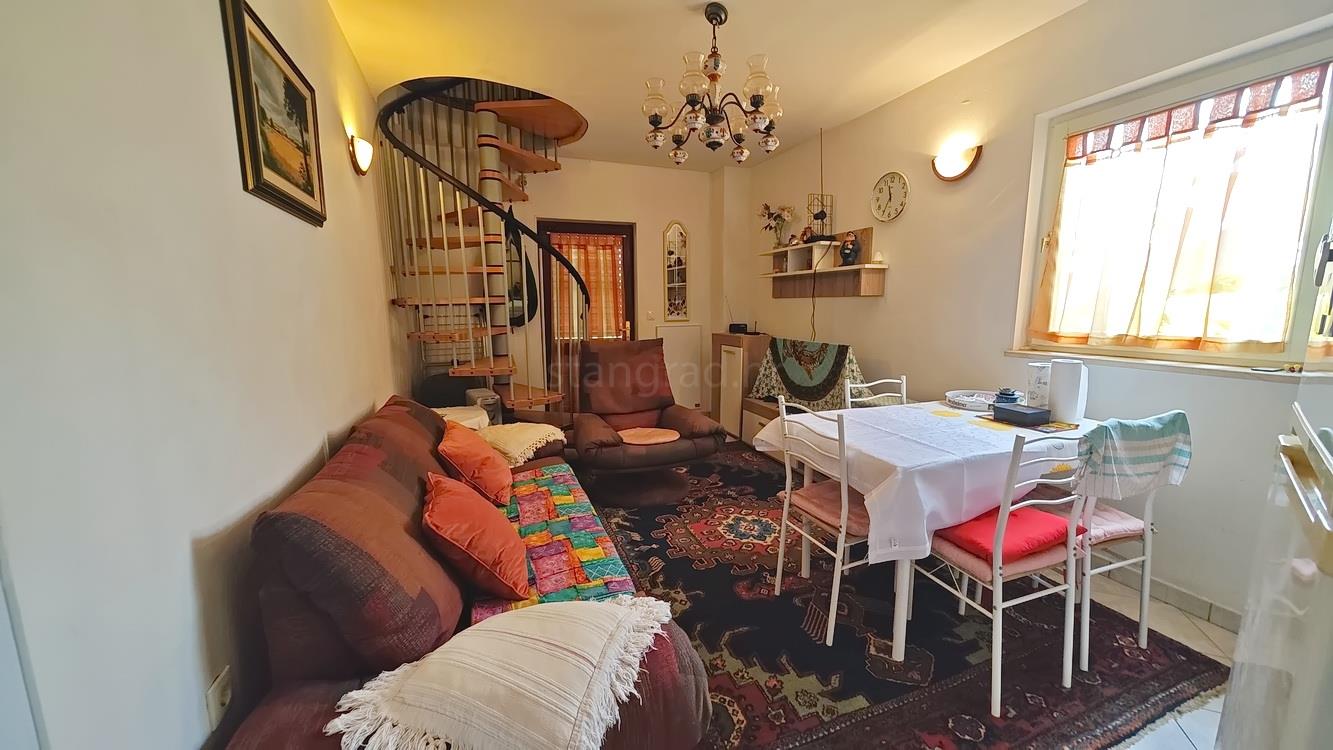Njivice, furnished duplex apartment with terrace!