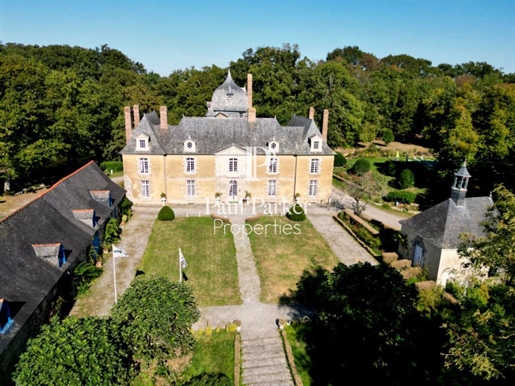 Château et chapelle XVIIIè Rennes