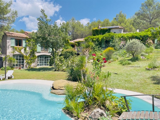 Prestigious residence Aix En Provence 10 room(s) 230 m2 +35 m2 / estate 3 ha