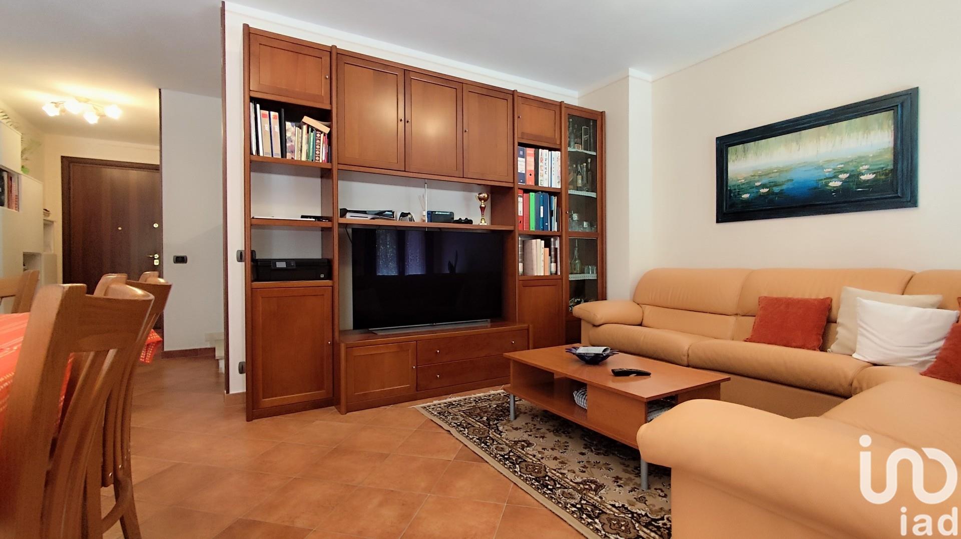 Sale Home 210 m² - 4 bedrooms