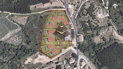 Urban Land In Mafra With Approved Project