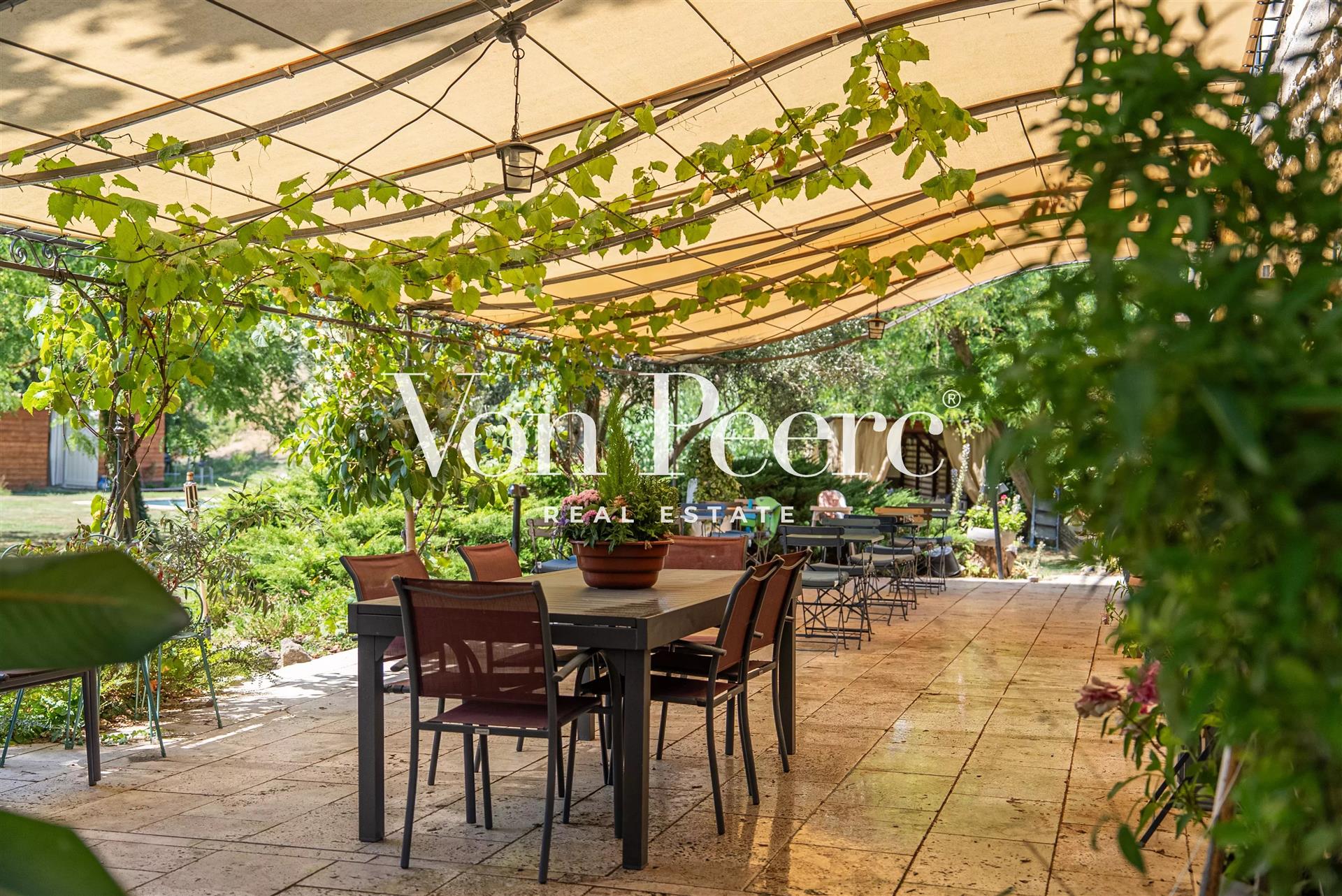 A vendre - Mas du XVIIe siècle à proximité d'Avignon