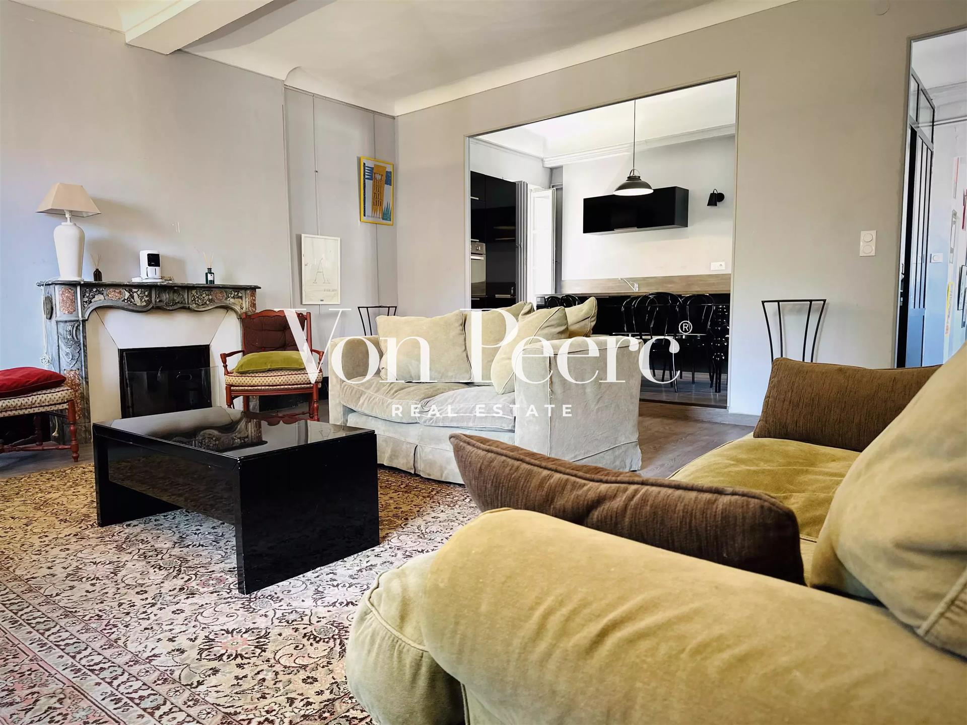 Compra: Apartamento (84000)