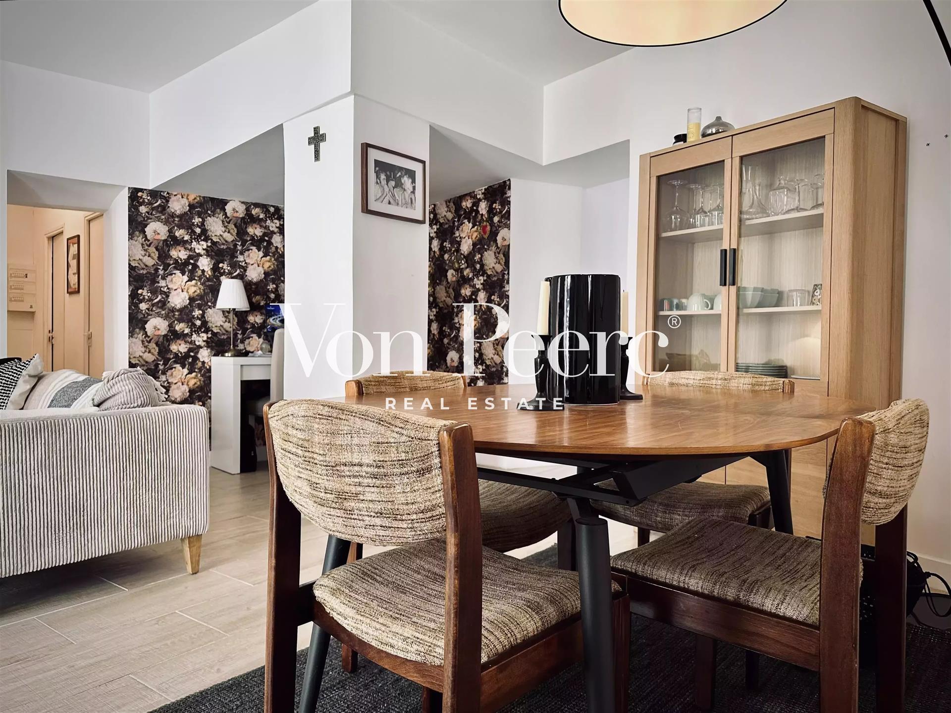 Apartment with terrace in the heart of the inner city