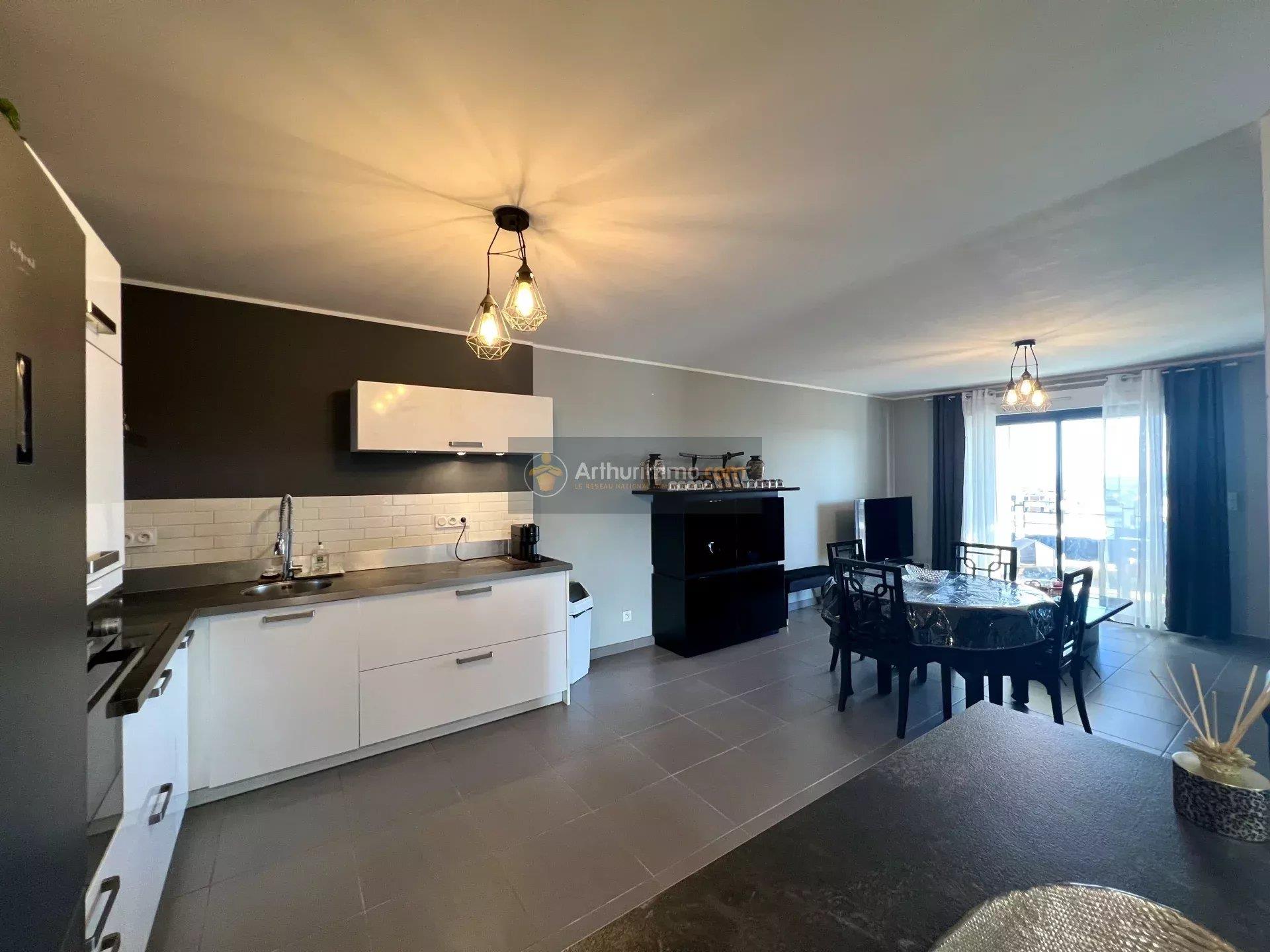 Appartement sur toit T4 85 m² Terrasse 70 m² Borgo Appartement sur toit T4 85 m² Terrasse 70 m² Borgo