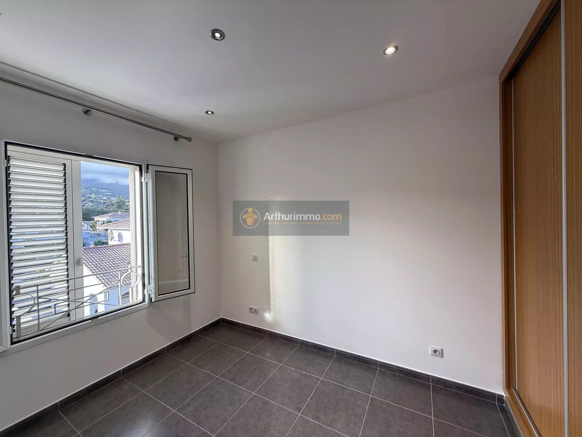 Appartement à vendre, 71m², Borgo