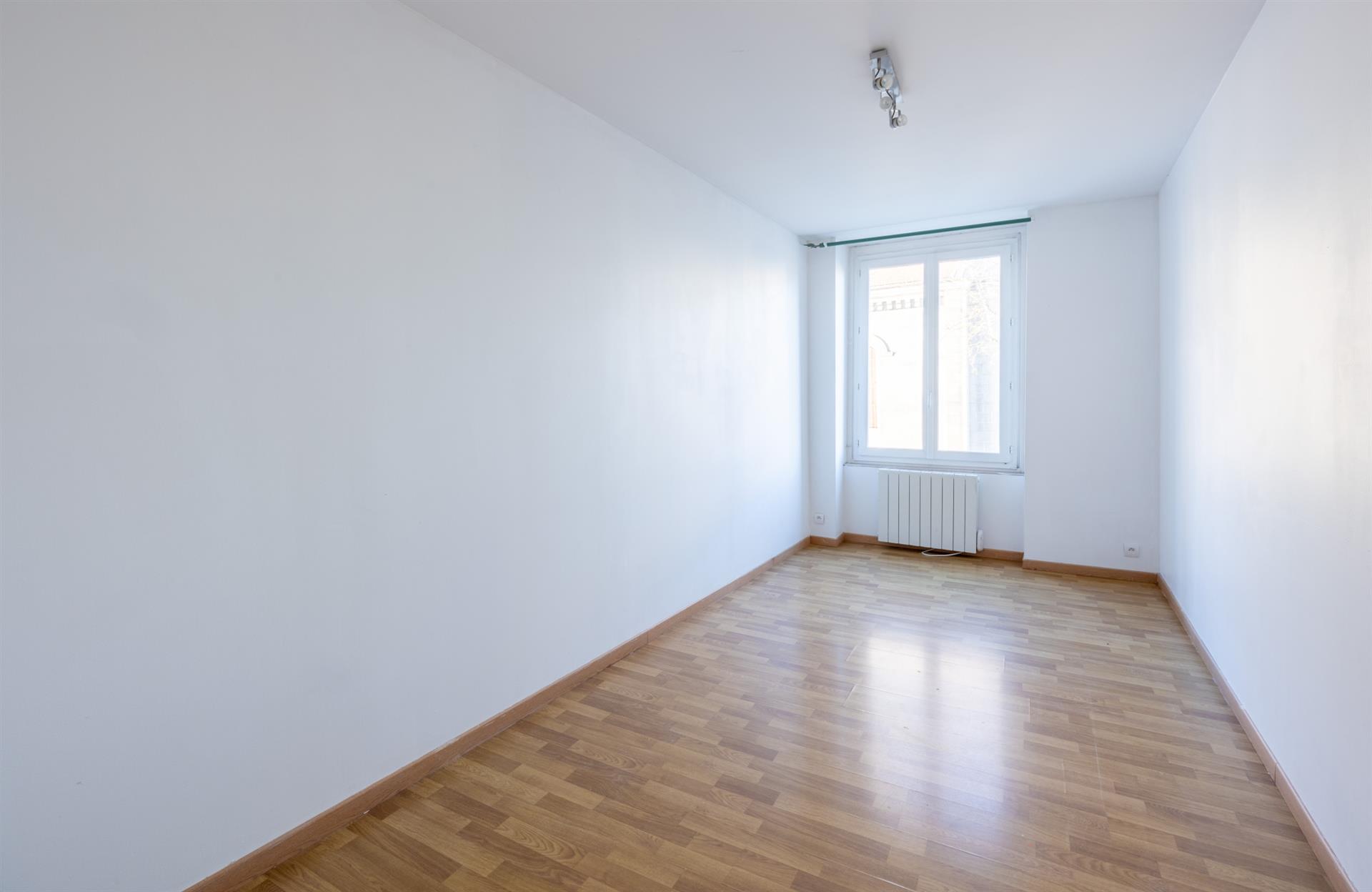 Saint-Etienne / Le Soleil. 4-Room duplex apartment of 75 m2.