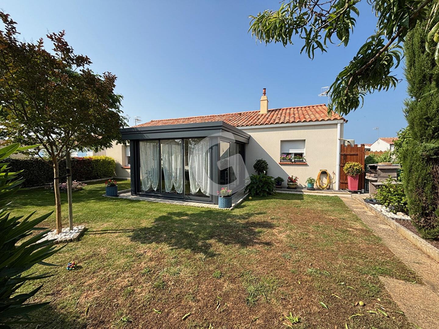 Purchase: House (85750)