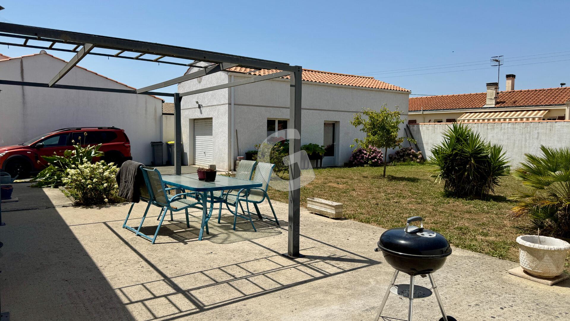 Purchase: House (85750)
