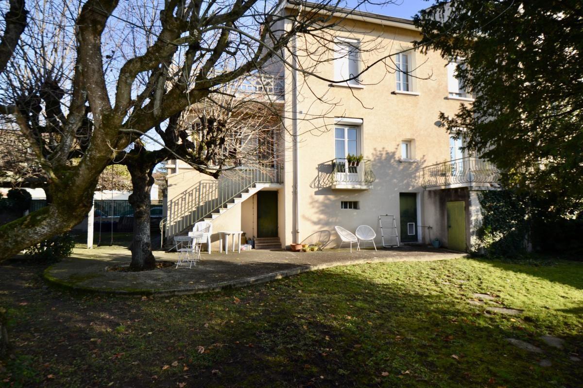 Maison De Ville