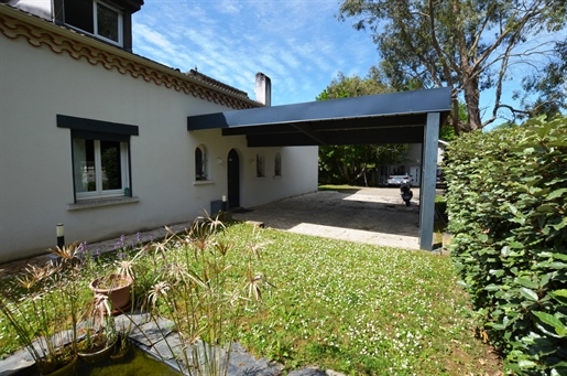For Sale, Eauze, Gers: Stunning Charming Villa In Excellent Order With Separate Guest Accommodation,