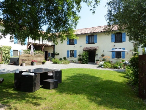 For sale, close to Trie sur Baise, (Hautes Pyrénées) – beautifully renovated Farmhouse with annex, c