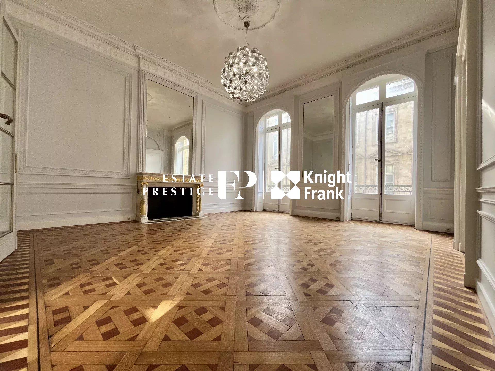 Bordeaux - Elegant apartment in historic center