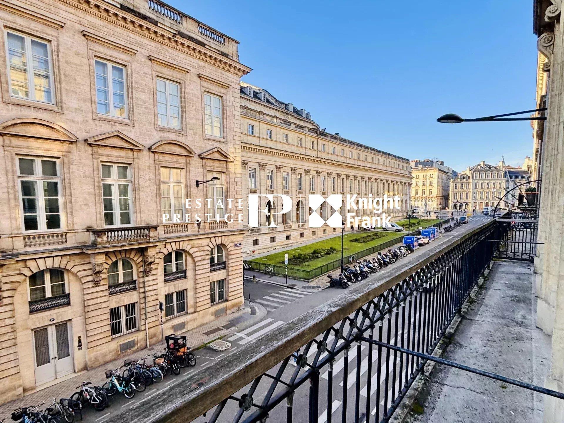Bordeaux - Elegant apartment in historic center
