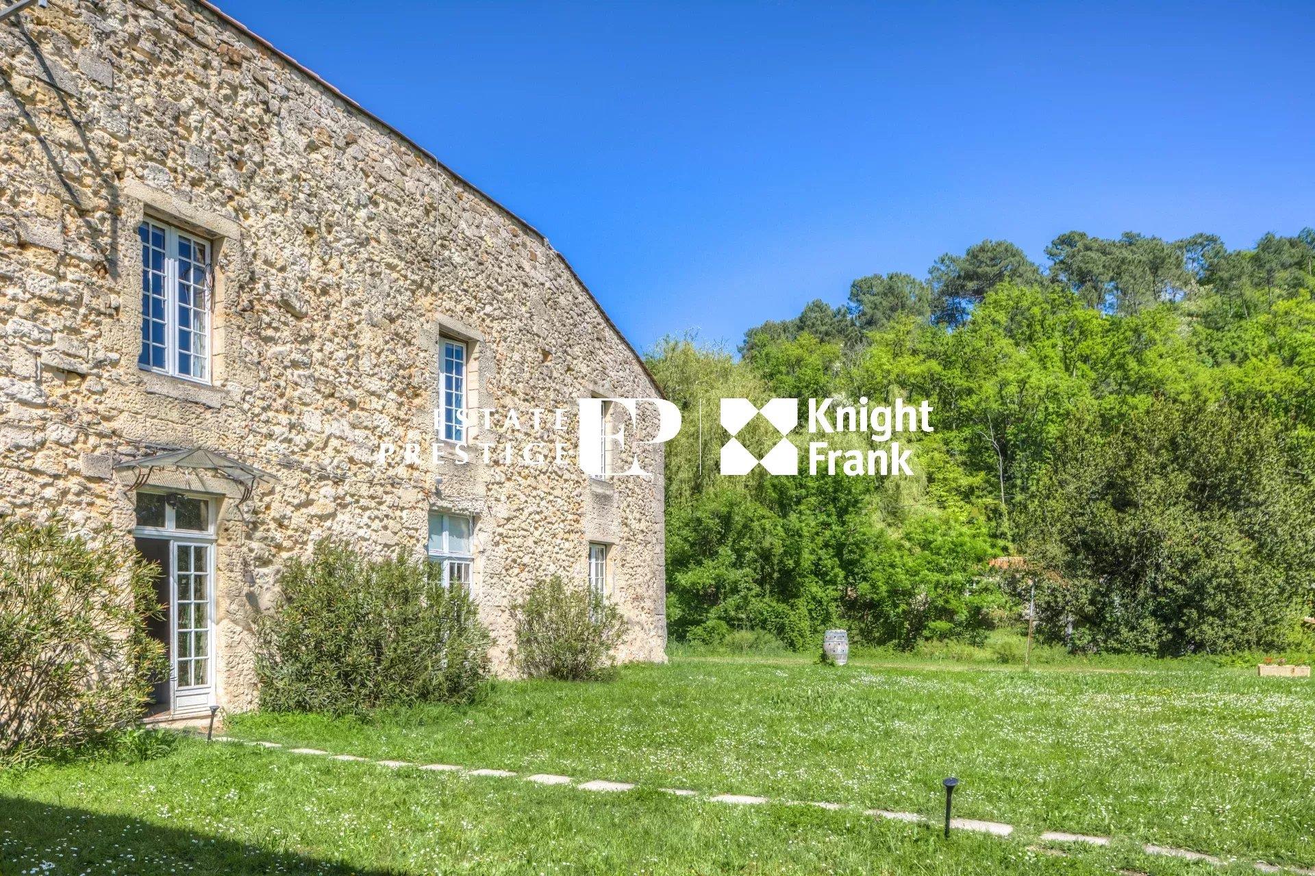 Cambes - Stone house overlooking the Garonne