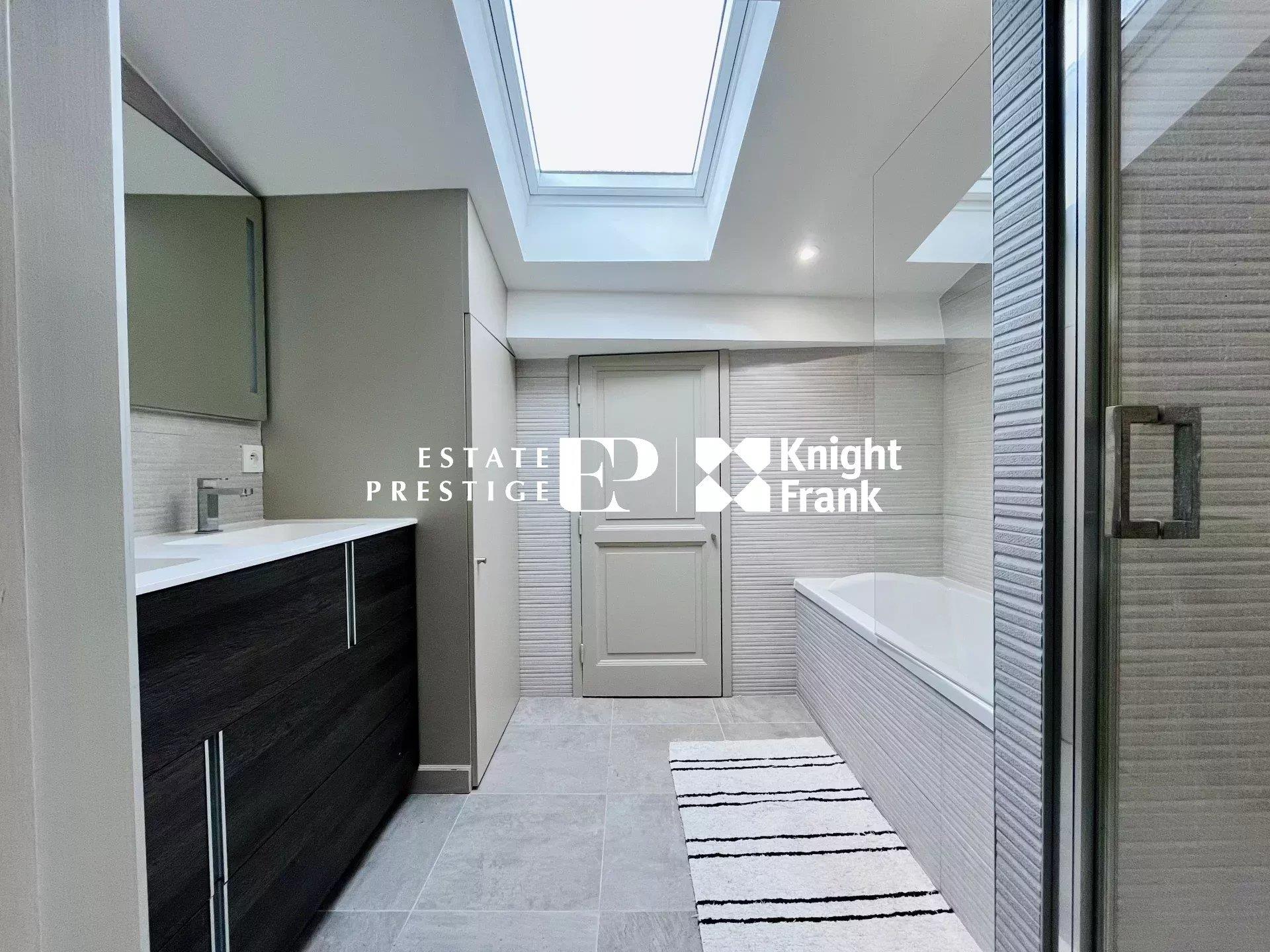 Luxurious Apartment in Bordeaux - Modern Amenities Included