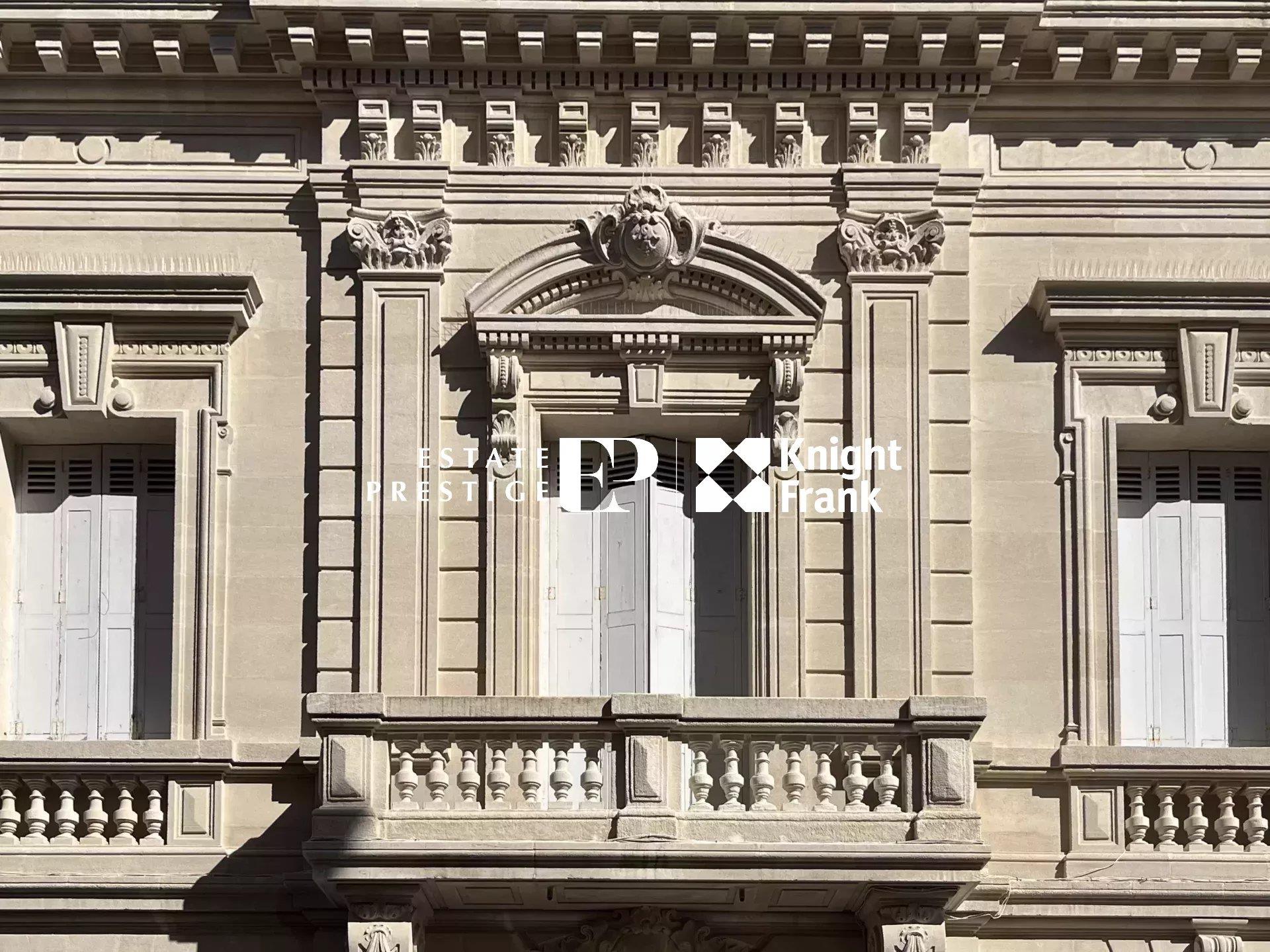 Bordeaux - Beautiful potential stone house with garden and garage