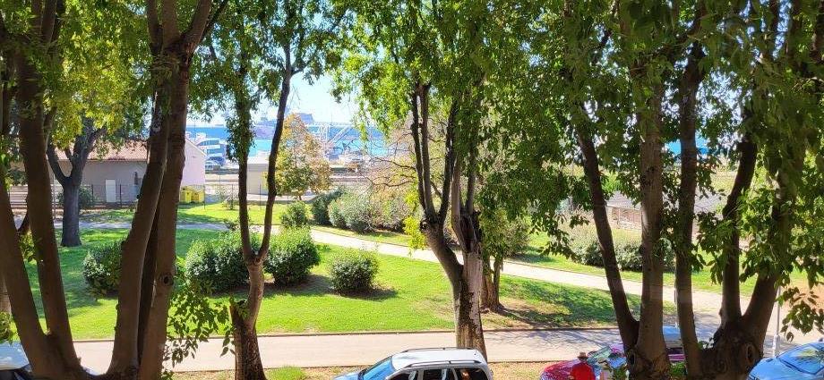Pula – 80m2 apartment with sea view, from the K&K era