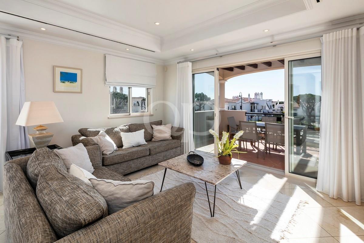 Aankoop: Appartement (8135)
