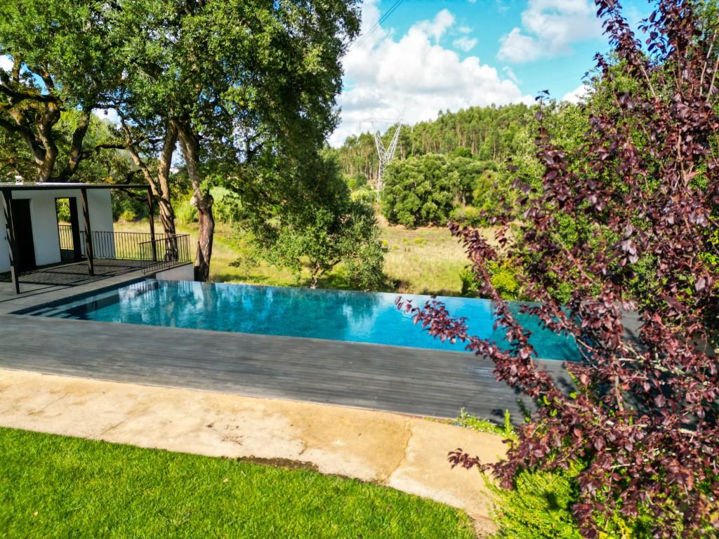 Moradia de luxo com Piscina Infinita em Porto Carro