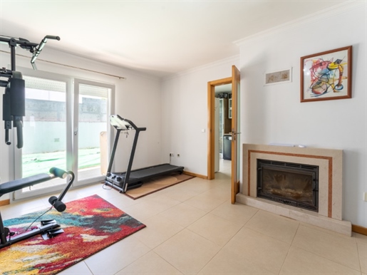 Advert picture