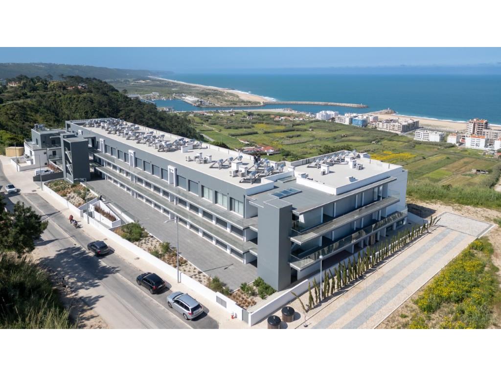 1 bedroom flat in a gated community with swimming pool and sea view in Nazaré (Silver Coast)