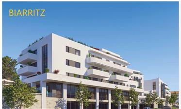 Neue Wohnung Biarritz mit Terrasse