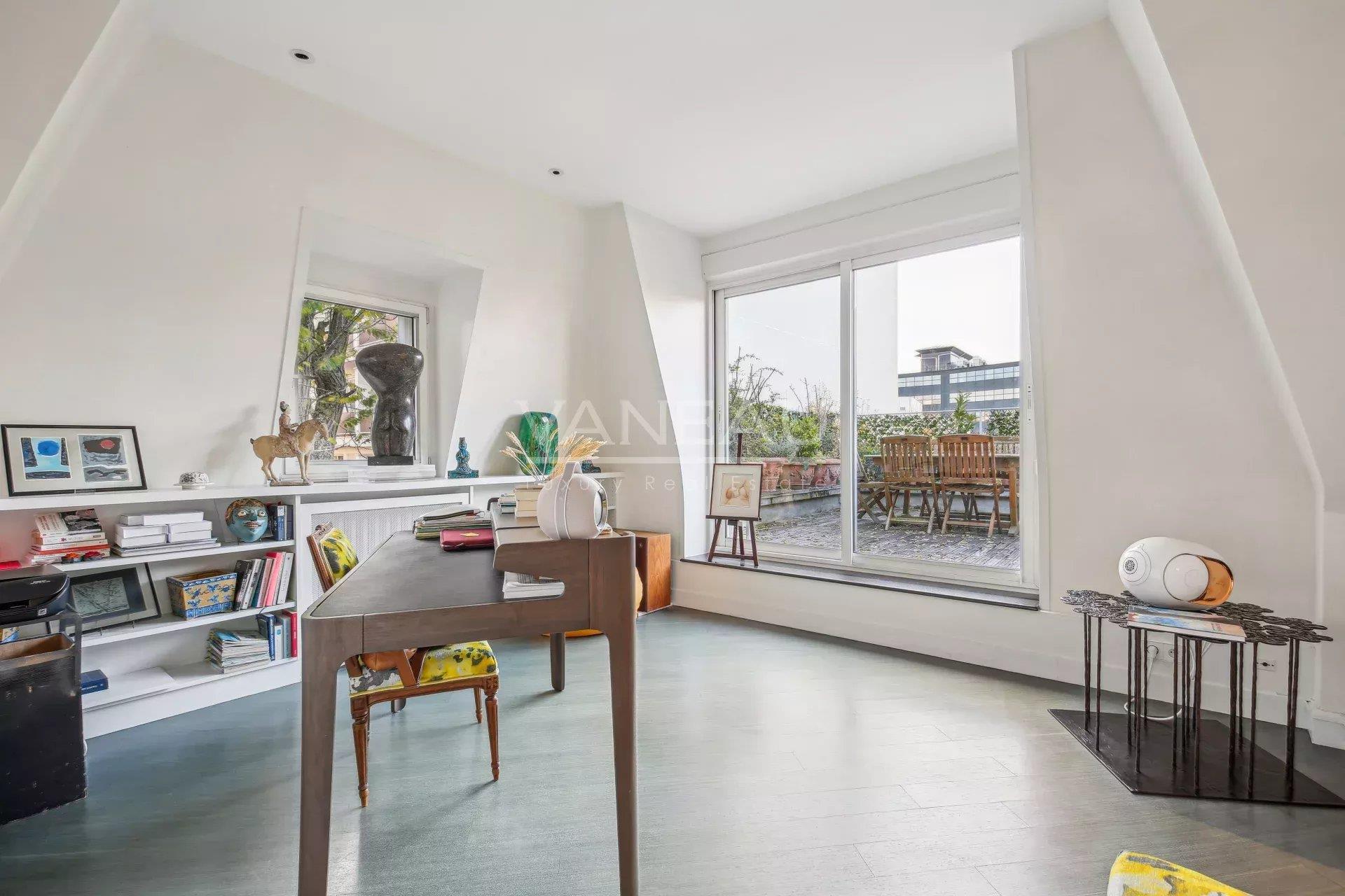 Courbevoie – Duplex d’exception avec terrasse