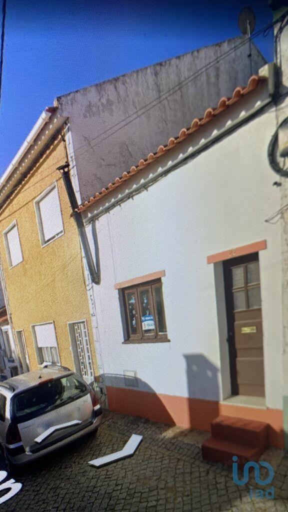 Home / Villa with 2 Rooms in Galveias with 84,00 m²