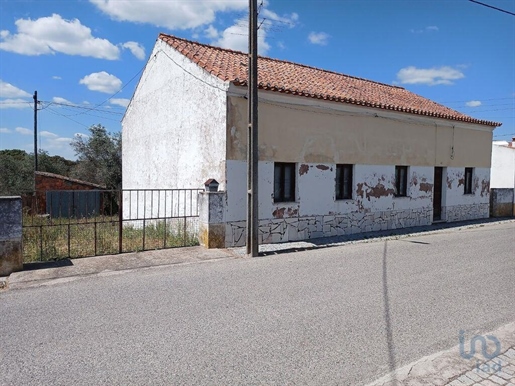 Home / Villa with 3 Rooms in Portalegre with 120,00 m²