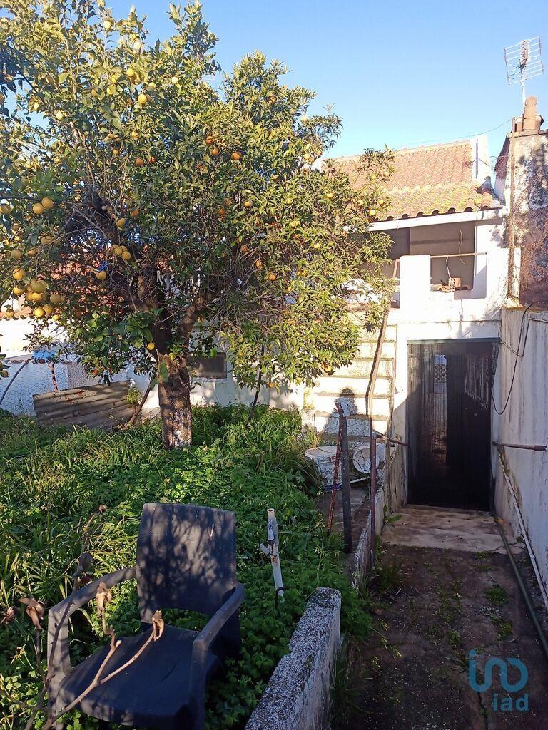 Home / Villa with 3 Rooms in Galveias with 90,00 m²
