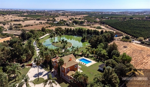 Luxe villa te koop in Oost-Algarve