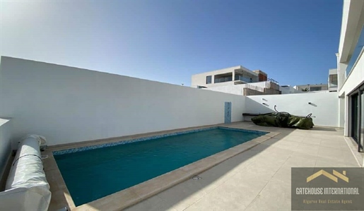 Neue Doppelhaushälften zum Verkauf in Lagos Algarve