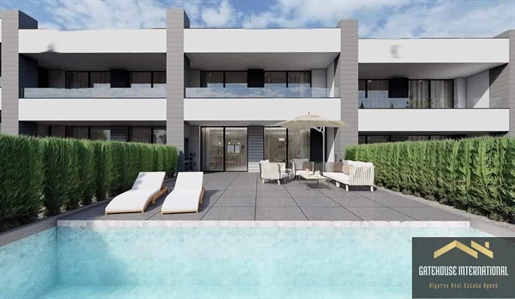 Modern 3 Bed Linked Villa With Pool in Almancil Algarve