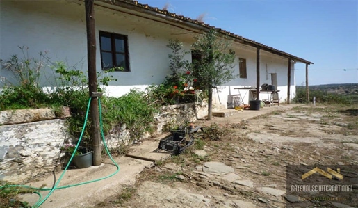 Alentejo Farmhouse With 13.6 Hectares in Gomes Aires