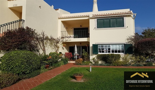 Appartement de 2 chambres au rez-de-chaussée à Carvoeiro, Algarve
