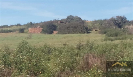 Farm Building Ruins With 23 Hectares in Bensafrim West Algarve
