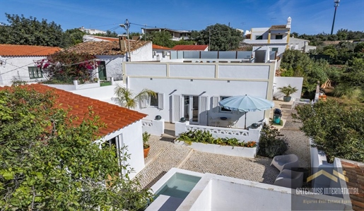 Huis met 2 slaapkamers en een aparte studio in Benafim Loule Algarve