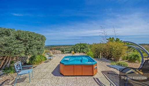 Villa met 5 slaapkamers en groot perceel in Tavira Oost-Algarve