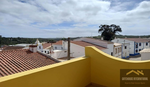 Maison de ville avec un duplex de 2 chambres et un studio de 1 lit dans l’ouest de l’Algarve