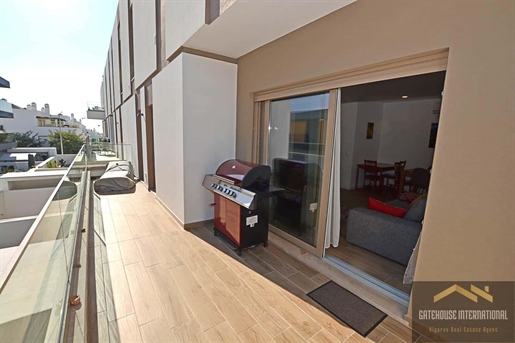 Apartamento T2 Novo no 1º Andar com Garagem em Cabanas de Tavira Algarve