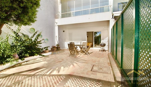 Maison de vacances de 3 chambres avec vue sur la mer sur la plage de Vale do Lobo, Algarve