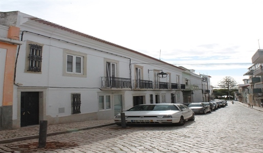 Traditional 11 Bedroom Property in Portimao Centre Algarve