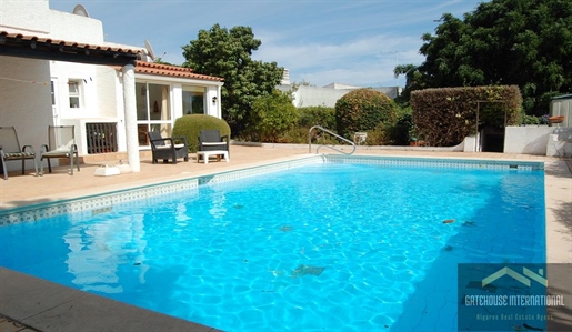 Moradia T2 com piscina em Sesmarias Carvoeiro Algarve